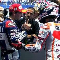 Kenapa Lorenzo Menolak Jabat Tangan Marquez?