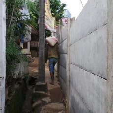 Keringat Ekstra dari Para Pekerja Demi Masjid Al Futuwwah