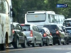 Long Weekend, Puncak Macet Total