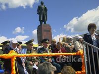 Menyaksikan Victory Day di Kazan