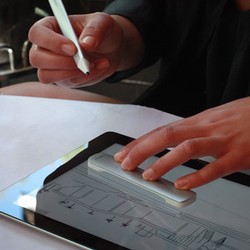 Project Mighty & Napoleon, 2 Hardware Perdana Adobe