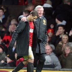 Dilatih Fergie, Chicharito: Saya Akan Bangga Saat Pensiun Nanti