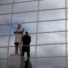 Pele Ikut Sanjung Fergie