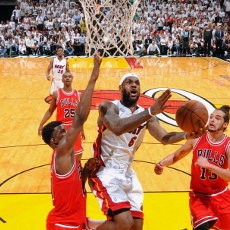 Heat dan Warriors Samakan Kedudukan