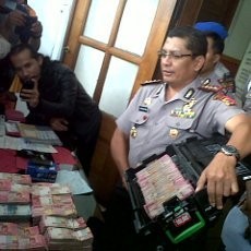 Polisi Ringkus Perampok Rp 2,9 M yang Diangkut Securicor G4S Bandung
