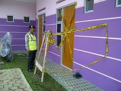 Pasca Penggeledahan, Rumah Kos di Kiaracondong Masih Dijaga Polisi