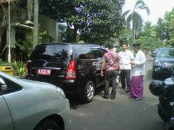  KPK Datangi Rumah Mewah yang Dibeli Fathanah di Depok