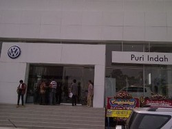 VW Resmikan Diler Berstandar International