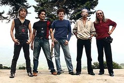 Blog Sakrielegious: God Bless Godbless