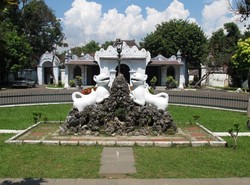 Berharap Jokowi Menggandeng Keraton Cirebon