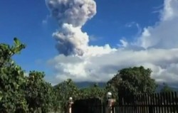 Turis Ini Lolos Dari Bom Bali & Gunung Meletus di Filipina