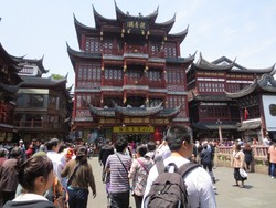 Kalau Belanja di Shanghai, Jangan Ragu untuk Tawar Harga Tersadis