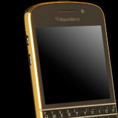 BlackBerry Q10 Lapis Emas Incar Konsumen Kaya