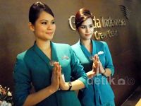 Para Pramugari Cantik Garuda Crew Center Bali 
