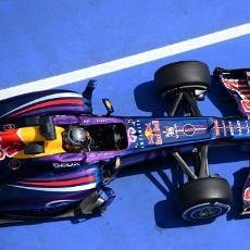 Kalahkan Alonso, Vettel Tercepat di Sesi Kedua