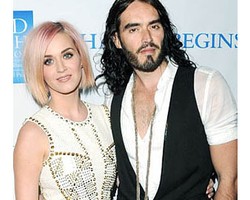 10 Selebriti yang Terjebak Cinta Lokasi 