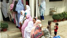 Dibayangi Ancaman Taliban, Pemilu Pakistan Digelar