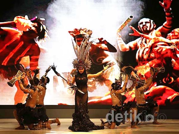 Keindahan Papua di Atas Catwalk