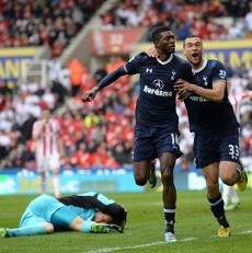 Atasi Stoke, Spurs Geser Arsenal