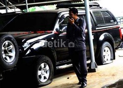 Pengacara: KPK Boleh Sita Mobil Luthfi dan Tetap Dititip di DPP PKS