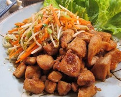 Hidangan Ayam & Kambing Teriyaki untuk Mengawali Minggu Anda