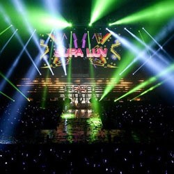 Teen Top Sukses Gelar Konser Solo Perdana