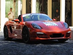 Mengintip Mobil Sport Mahal Milik Juragan Oleh-oleh Krisna Bali