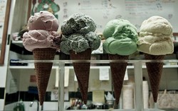 Mau Mencicipi Es Krim Enak dari 7 Toko Es Krim Terbaik Dunia?