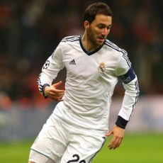 Juve-Madrid Segera Diskusikan Higuain