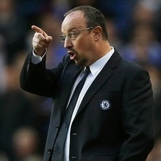 Ke Mana Benitez Berlabuh Musim Depan?