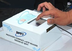 Biaya Card Reader e-KTP Rp 5 Juta, Siapa Tertarik Memproduksi?