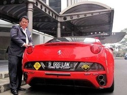 Ini Para Pesohor dan Pelat Nomor Cantik