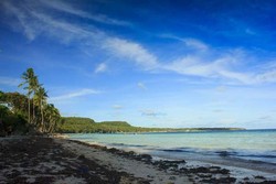 Miris, Pantai Bara Di Bulukumba Penuh Sampah