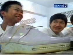 Sepatu Kejut Anti Perkosaan Buatan Anak SMP