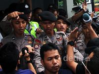 Kericuhan Warnai Pemeriksaan Hilmi di KPK