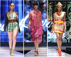 Desainer IPMI Sulap Kain Songket Hingga Sarung Jadi Busana Modern 