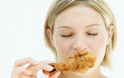 Jessica Biel dan Cameron Diaz Ternyata Penggila Makanan Berlemak!