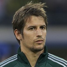 Sedang Apa Kau di Sini?: Ketika Coentrao Salah Duduk di Bench