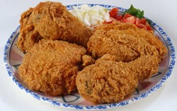 Kadar Kolesterol Naik Gara-gara Makan Fried Chicken?