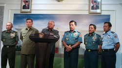 Presiden SBY, Menhan dan Panglima Rapat Bahas Peta Kekuatan TNI