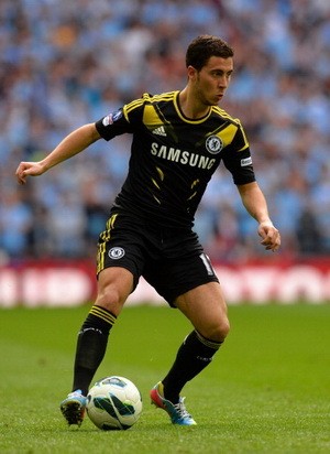 Hazard Dipastikan Absen, Terry Masih Punya Peluang Tampil