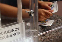 Ini Rahasia Traveling Murah Saat Peak Season