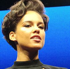 Alicia Keys, Si Direktur Cantik BlackBerry