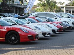 Di Masa Depan Porsche Pilih Hybrid