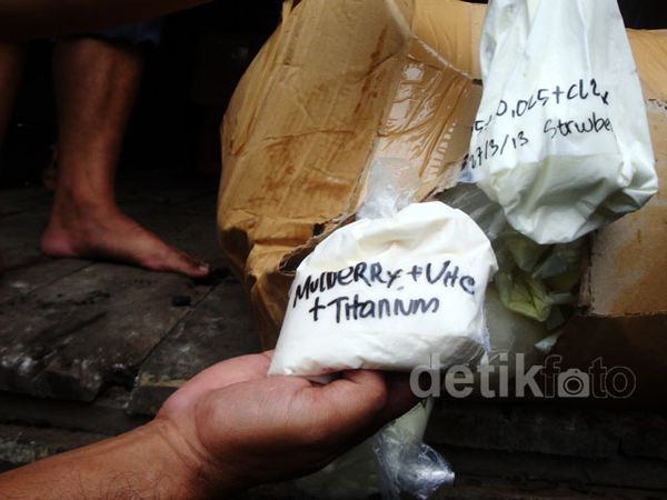 Pabrik Kosmetik Ilegal di Purwokerto Digerebek