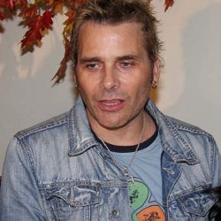 Mike Tramp Siap Rilis Lagu Berbahasa Jawa