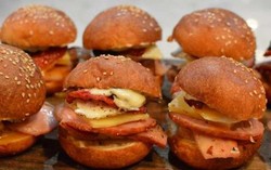 Mau Sarapan Sandwich Isi Telur Seharga Rp 1.1 Juta?