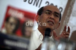 Faisal Basri: Maaf Mendahului Presiden, Chatib Basri Jadi Menkeu!