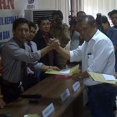 Pilgub Jatim, Eggi-Sihat Daftar Cagub dari Jalur Independen