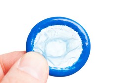 Alergi Lateks, Salah Satu Penyebab Orang Malas Pakai Kondom